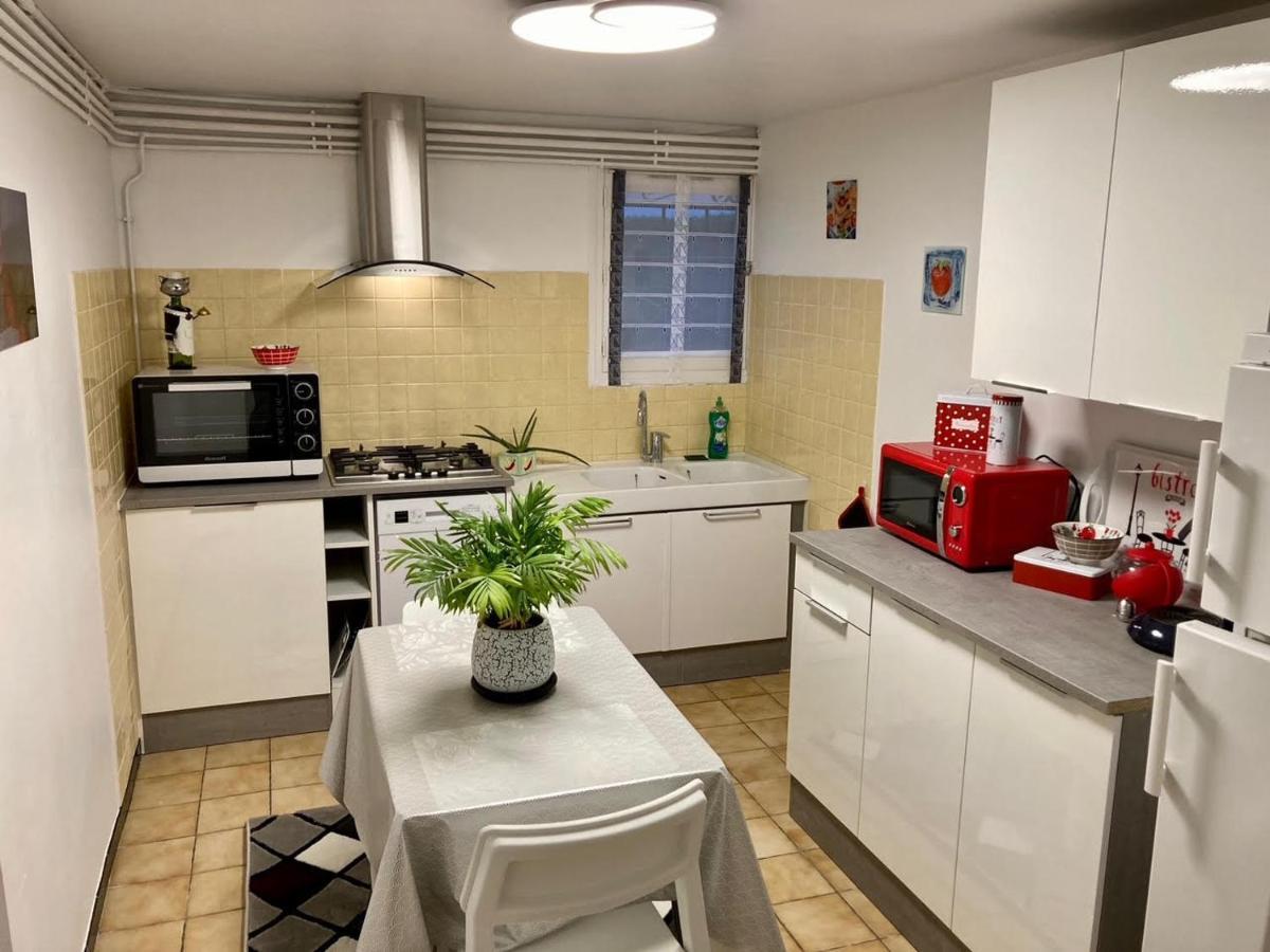 Appartement T2 Independant Dans Maison Individuelle Bidos Esterno foto